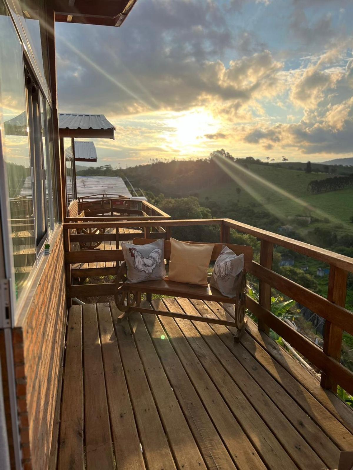 Отель Chacrinha Pousada E Restaurante Кальдас Экстерьер фото